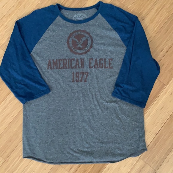 American Eagle jersey style tee - Picture 2 of 3